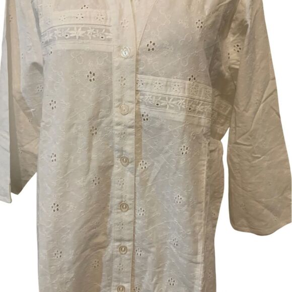 NWT Denim & Co. QVC Eyelet Button Front Shirt White Eyelet 2X Plus - Picture 4 of 15